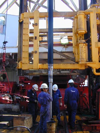 casing_packer